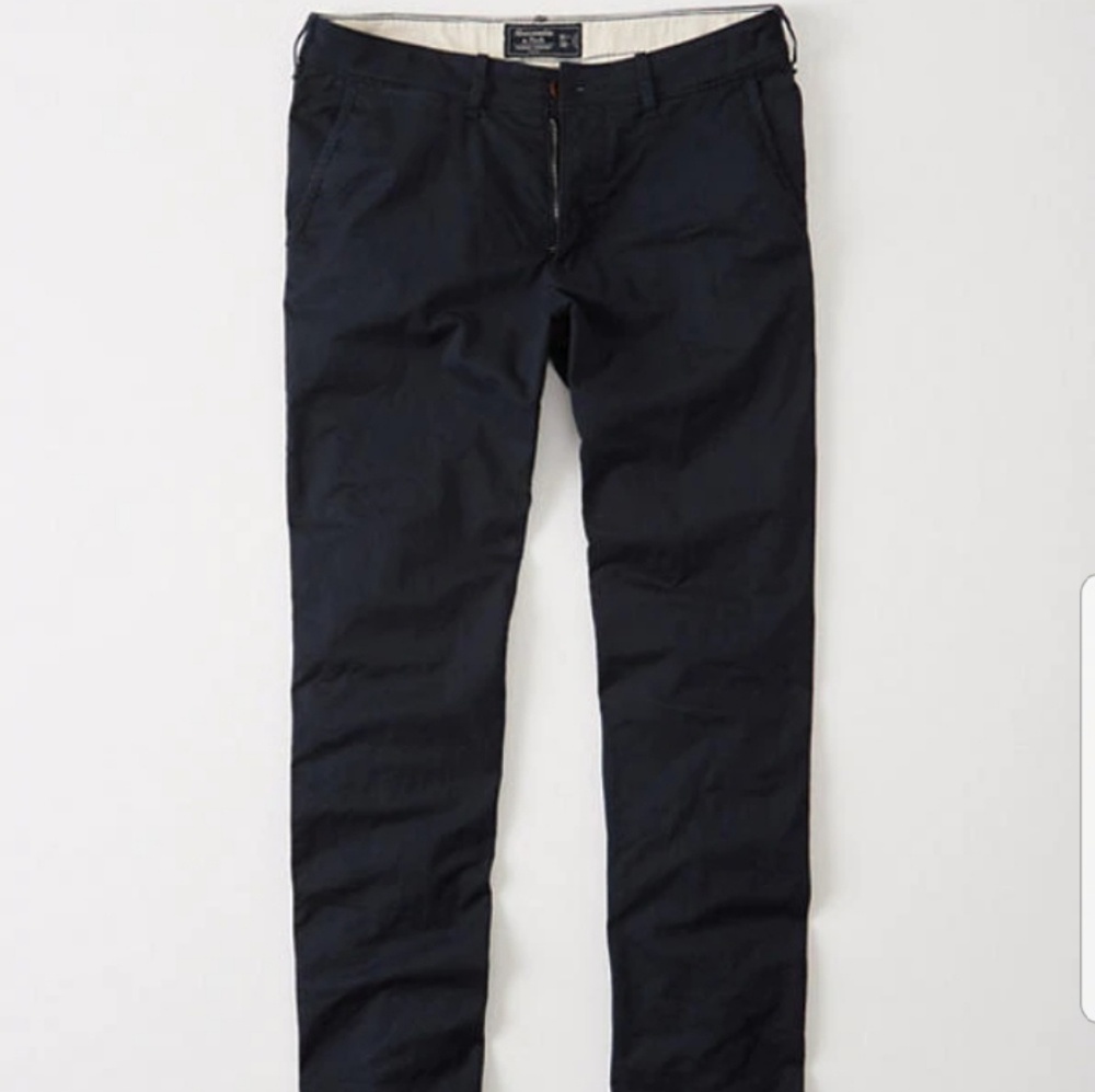 STRAIGHT CHINO PANTS